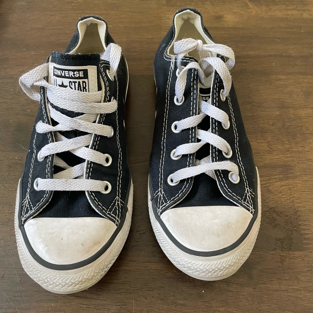 Converse size 2